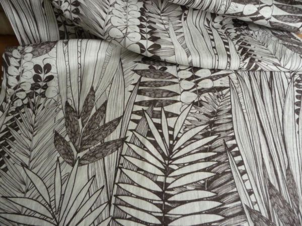 Leinen, Blumenmuster, Blätter, beige, braun,
